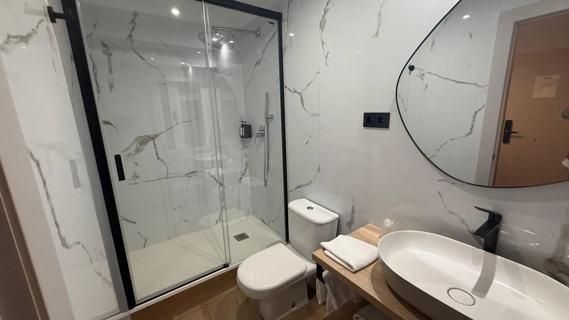 Guest house Plaza Santander Hotel